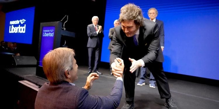 Están avanzando demasiado, digamos, ¿no?. Por Antolín Magallanes